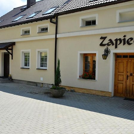 Gosciniec Zapiecek Hotel สโตรเนีย ชล็องสเกีย ภายนอก รูปภาพ