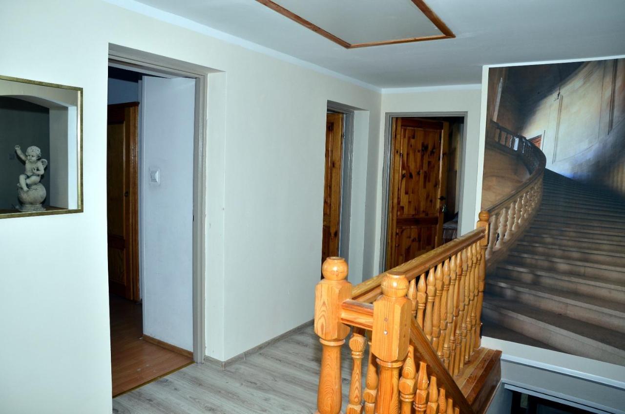Gosciniec Zapiecek Hotel สโตรเนีย ชล็องสเกีย ภายนอก รูปภาพ